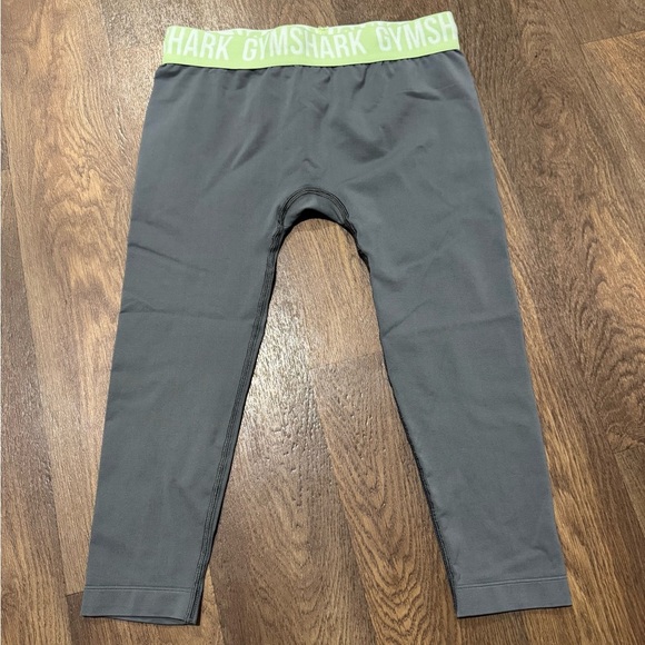 Gymshark Fit Seamless Leggings Charcoal Gray Lime Green Size Medium Workout - Picture 2 of 9